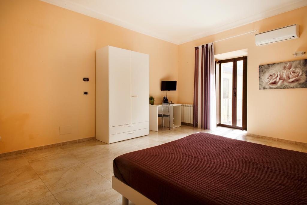 Four Rooms Agrigento Ngoại thất bức ảnh