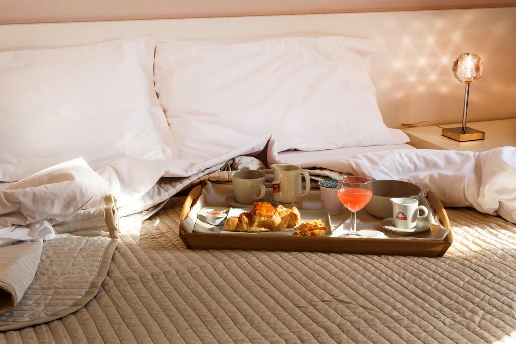 Four Rooms Agrigento Phòng bức ảnh