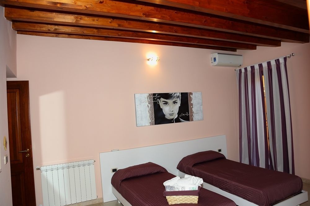 Four Rooms Agrigento Ngoại thất bức ảnh